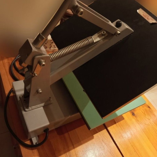 Roland Stika SV15 Vinyl Cutter, Thermotron Heat Press, and Heat Transfer Vinyls like new