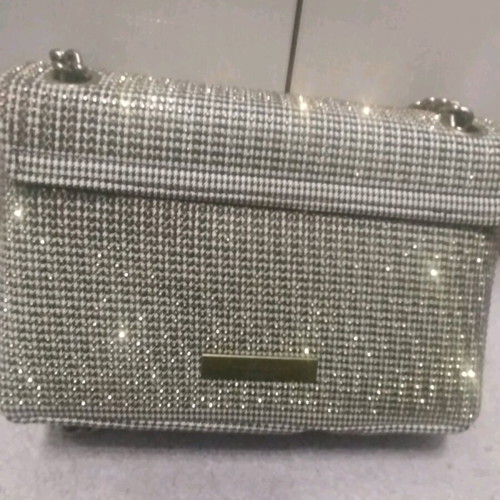 Kurt Geiger Kensington handbag like new, gold color
