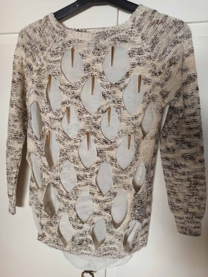 Knitted blouse with gold thread new, size S