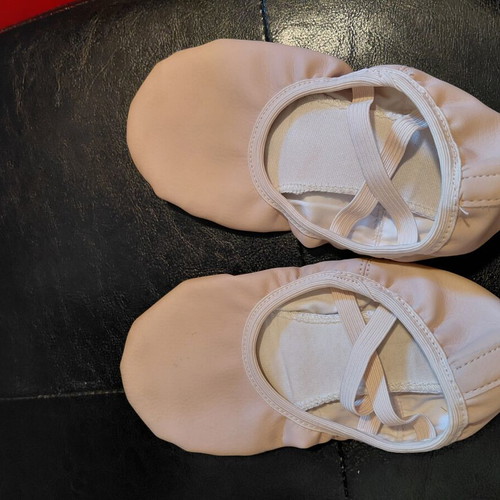 Ballet shoes nude pink size 31-32 like new