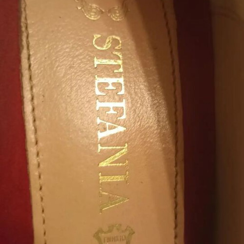 Stefania red suede pumps size 39 with ankle strap and double platform