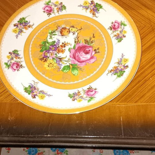 Glass decorative items like new