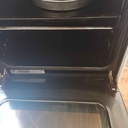 Zanussi stove with 4 burners used