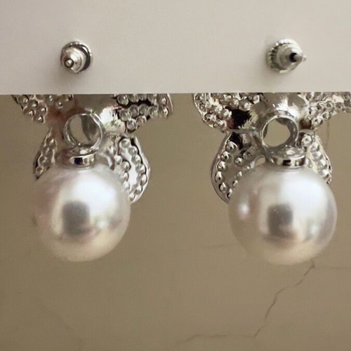 Earrings new silver with pearl 3.5 cm