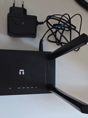Netis N4 AC1200 Dual Band Wi-Fi Router like new