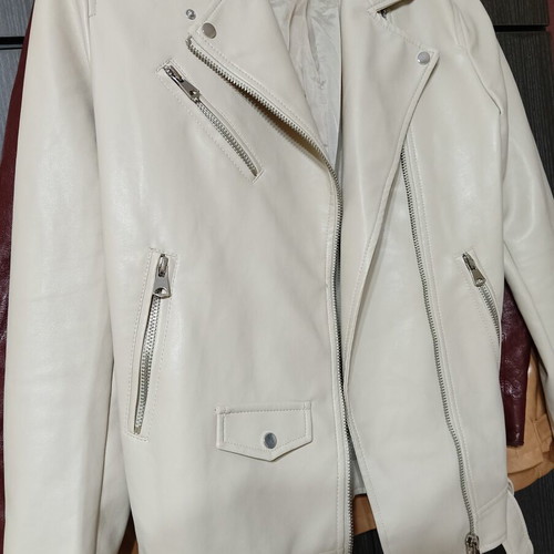 Stradivarius women's cream faux leather jacket like new XXL