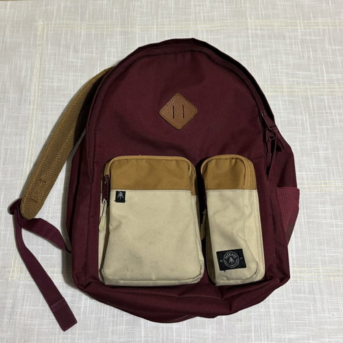 Parkland backpack used with laptop and bottle pockets, burgundy beige brown