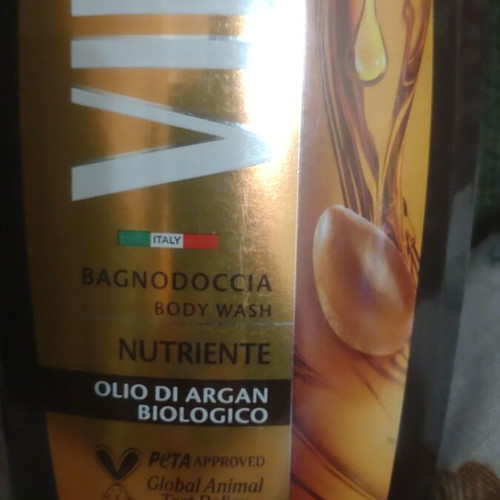 Set of 2 large body washes 750ml new