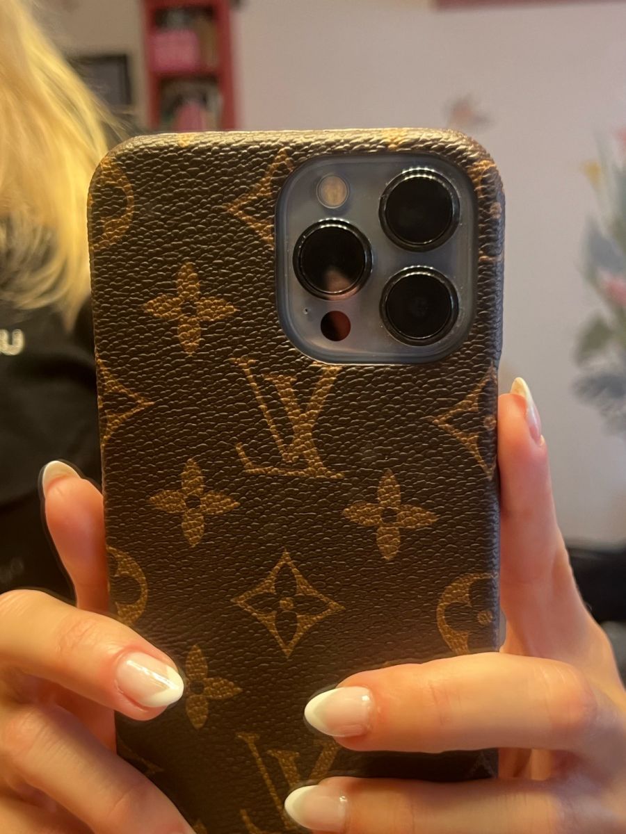 Louis Vuitton iphone case 13 pro max - € 40,00 - Vendora.cy