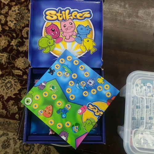 Stikeez Lidi like new, complete