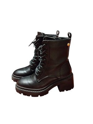 Envie Shoes black ankle boots with zipper and laces like new