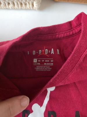 Jordan Air T-shirt μεταχειρισμένο, κόκκινο, αγόρι 3-4 ετών