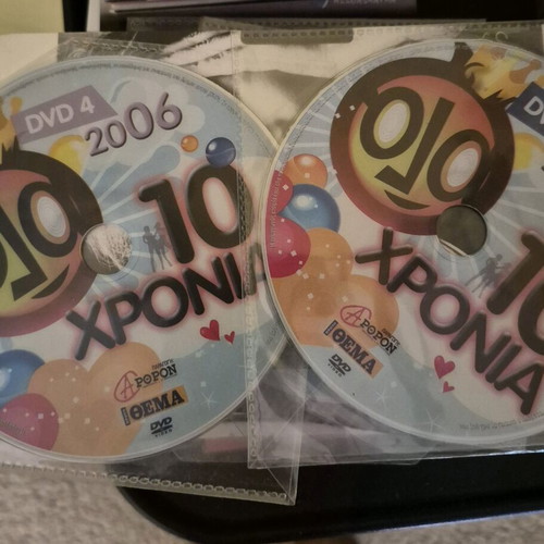 DVD Television Shows New, 32 Pieces With Videotape