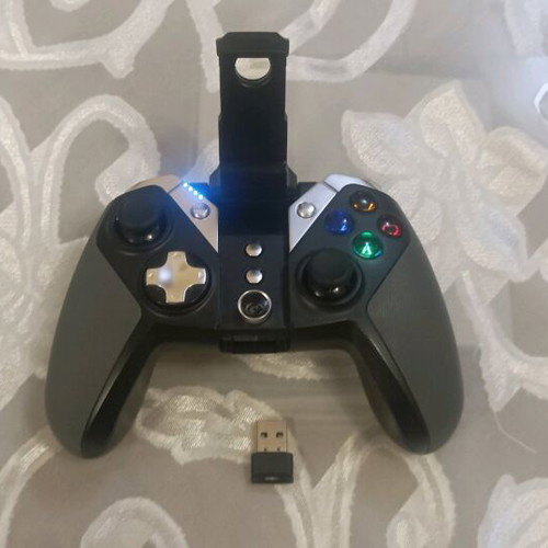 Gamesir G4s game controller like new for PC and Android