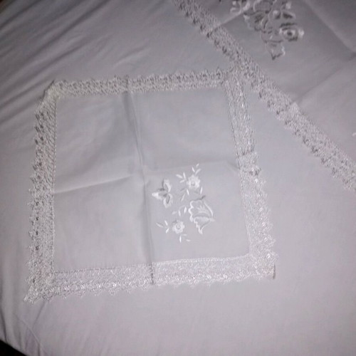 Silk Soufli set new, tablecloth, small napkins, sugar color runner