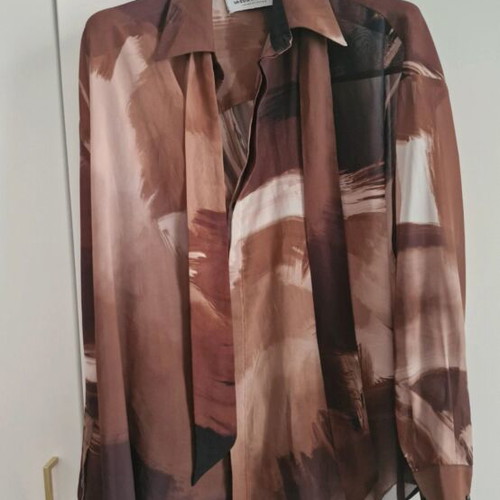 Vassia Kostara shirt new with tags, one size, gift included