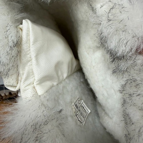 Waterproof boots with fur new, size 41, white