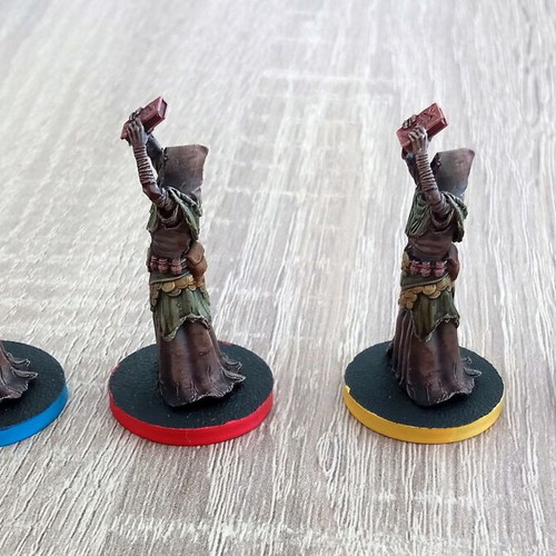 Ancient One Cultists miniatures like new, set of four