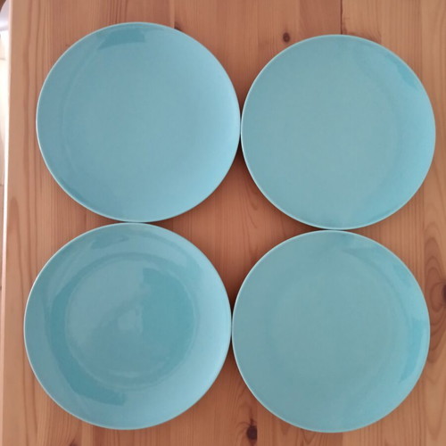 IKEA ceramic plates set of 4 turquoise like new