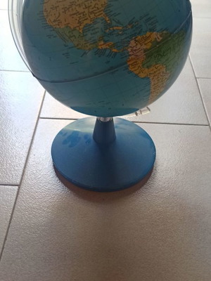 Globe used 25cm