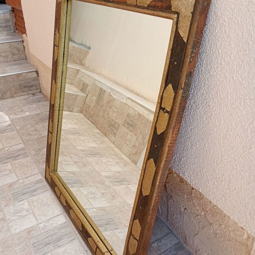 Mirror with brass leaves like new, large wooden frame