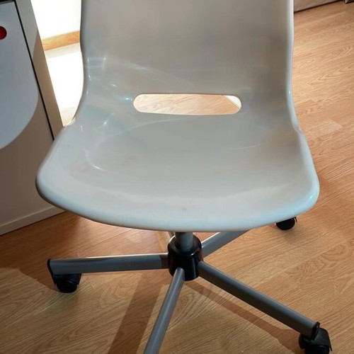 Office chair used in good condition
