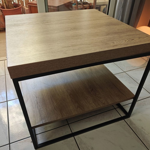 Liberta coffee table used with minor defect