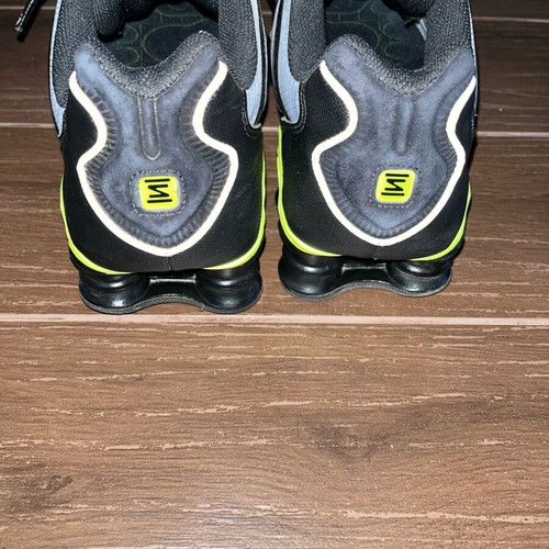 Nike Shox TL like new, Thunderstorm Volt-Black color, size 44.5
