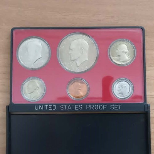 1974 US Mint Proof Set with Eisenhower Dollar and Kennedy Half