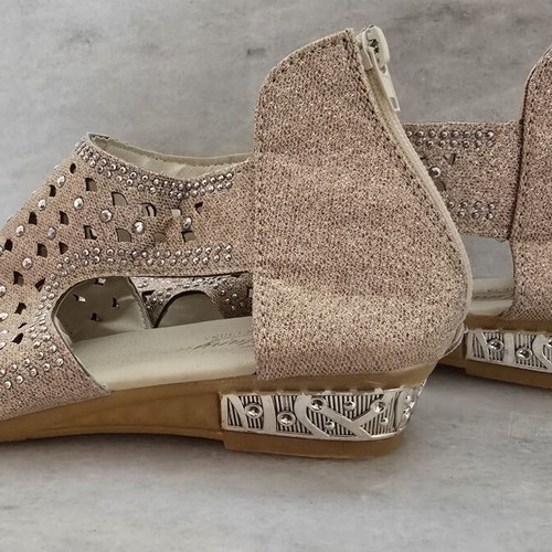 Women's elegant gold sandals with rhinestone decorations, new