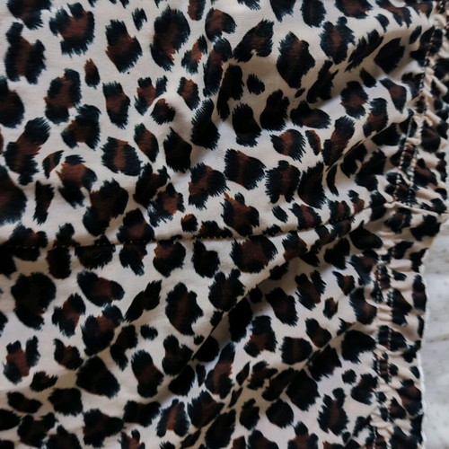 Women's leopard print leggings like new, brown multicolor