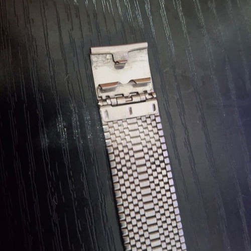 Q&Q Quartz men's watch used, silver with black dial
