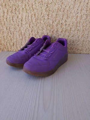 Skechers αθλητικά νούμερο 34 σαν καινούργιο, μωβ
