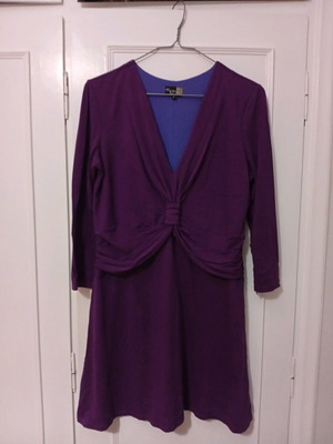 Blouse dress like new, purple, size L with front design
