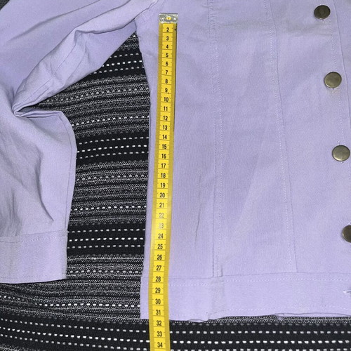 Lilac shirt used, size medium