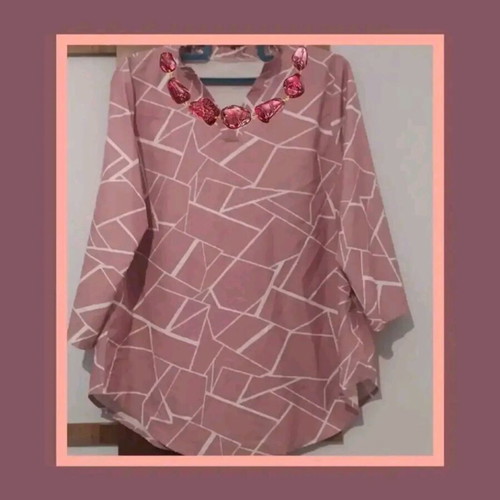 Pink blouse with unique pattern