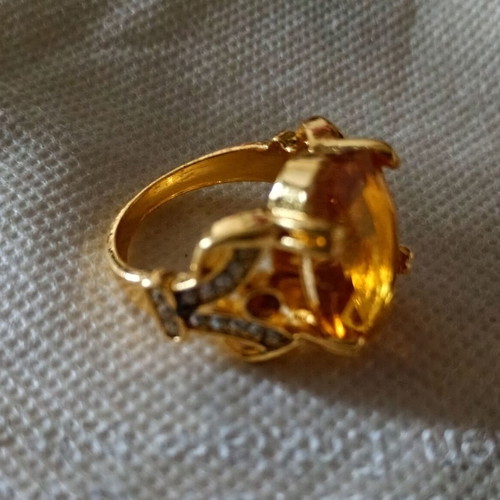 Ring with large yellow zircon new, yellow and white gold