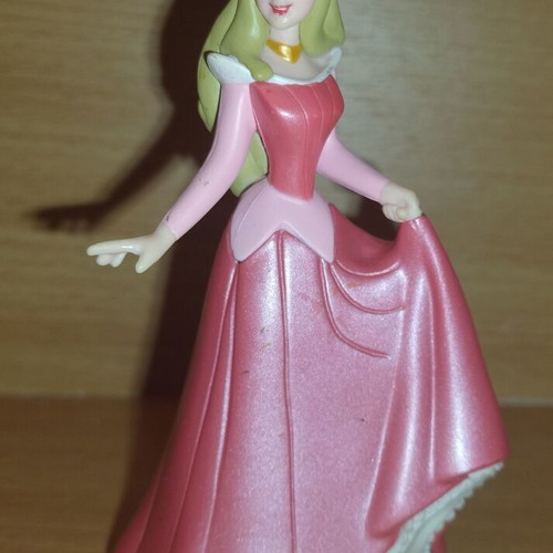 Disney Store Aurora Sleeping Beauty exclusive figure set used