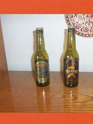 Μπουκάλια μπύρας Magnus και Colossus με καπάκια, 330 ml, ροδίτικη ζυθοποιία