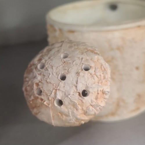 Decorative cup new