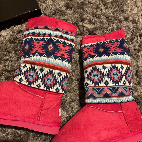 Boots with fur lining and detachable boho gaiters, size 39, new