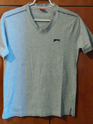 Slazenger T-shirt for boys 11-12 years like new, grey