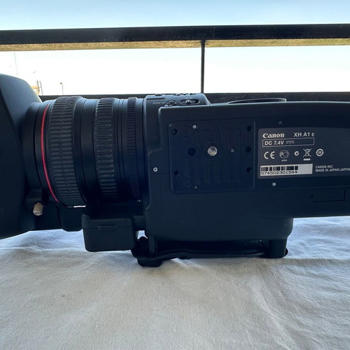 Canon XH A1E Professional HDV Camcorder like new