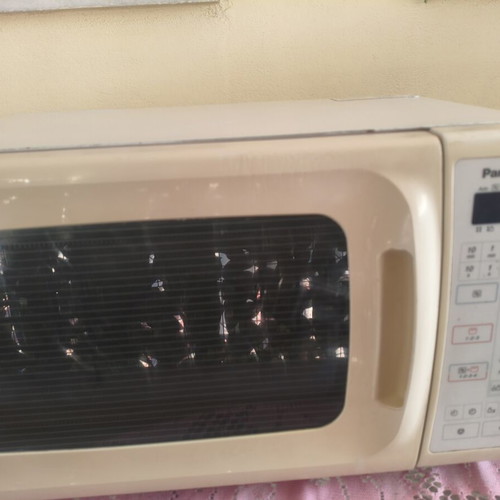 Panasonic NN-K537WB Microwave Oven 26l like new with Grill function