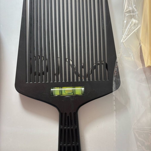 Barber tools like new, 2 Flat Top, Caliber shaver, Kemei trimmer