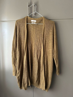 Mango cardigan like new, olive/khaki with batwing sleeves size M