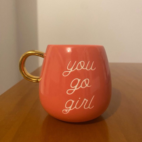 Porcelain mug pink with gold handle like new