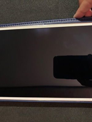 Samsung Galaxy Tab s 8.4” like new with case