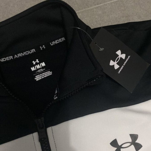 Under Armour jacket Medium new