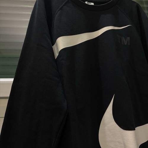 Nike sweatshirt like new, black, size M without pockets and hood